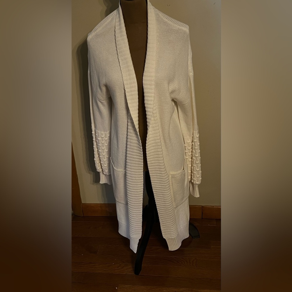 NWT/ WONDERLY WOMENS OFF WHITE SWEATER CARDIGAN(Long), SIZE S